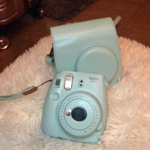 Instax mini 9 camera
